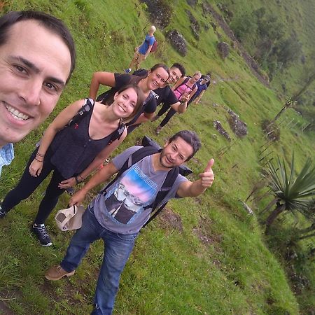 Hostal Naty Luna Jardin Luaran gambar